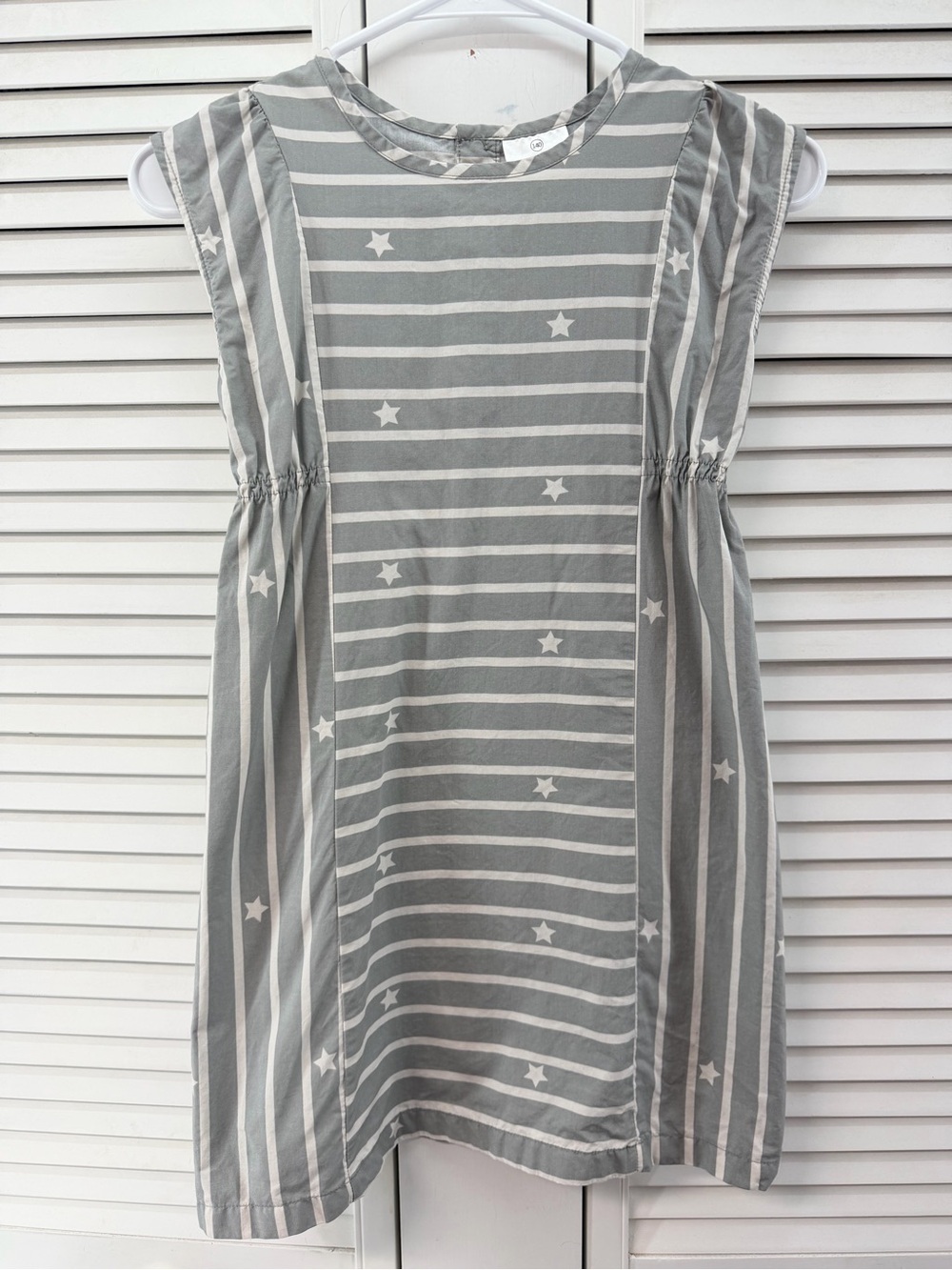 Hanna Andersson size 10 140 grey white light dress